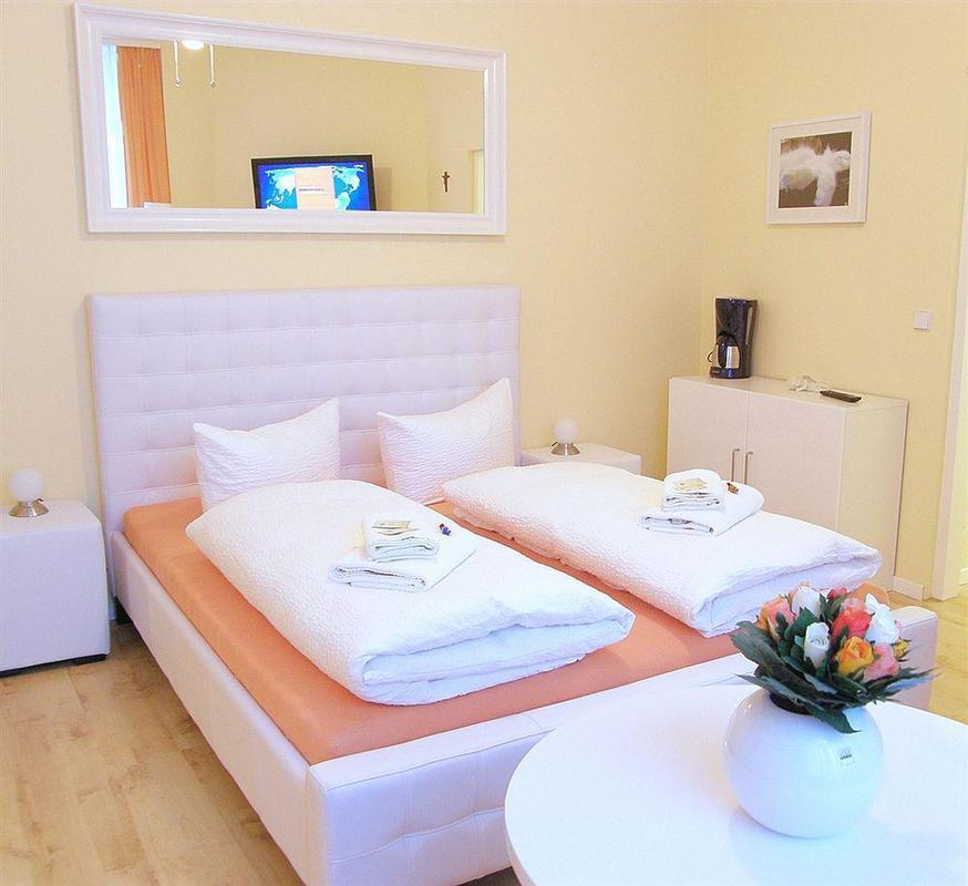 City Guesthouse Pension Berlin Affittacamere 2*