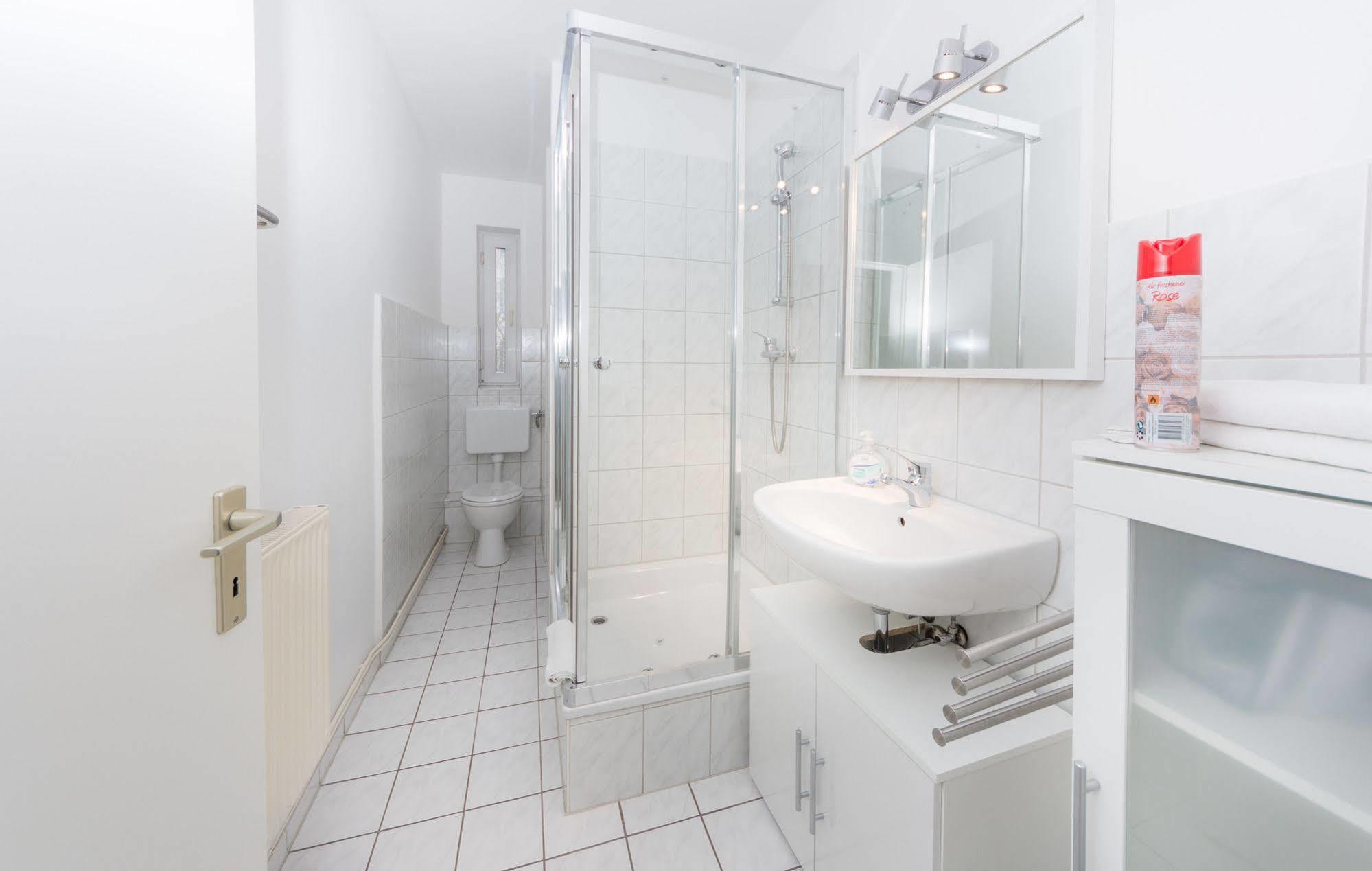 City Guesthouse Pension Berlin 2* Berlino